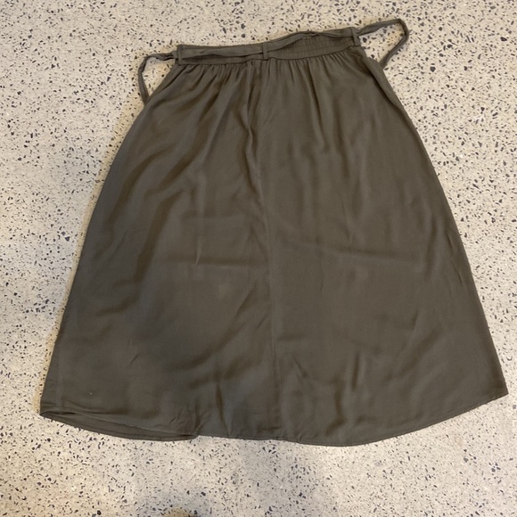 Simons’s Midi Skirt - Picture 9 of 9